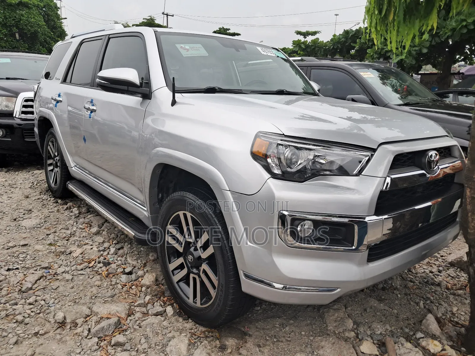 Toyota 4-Runner 2015 Silver