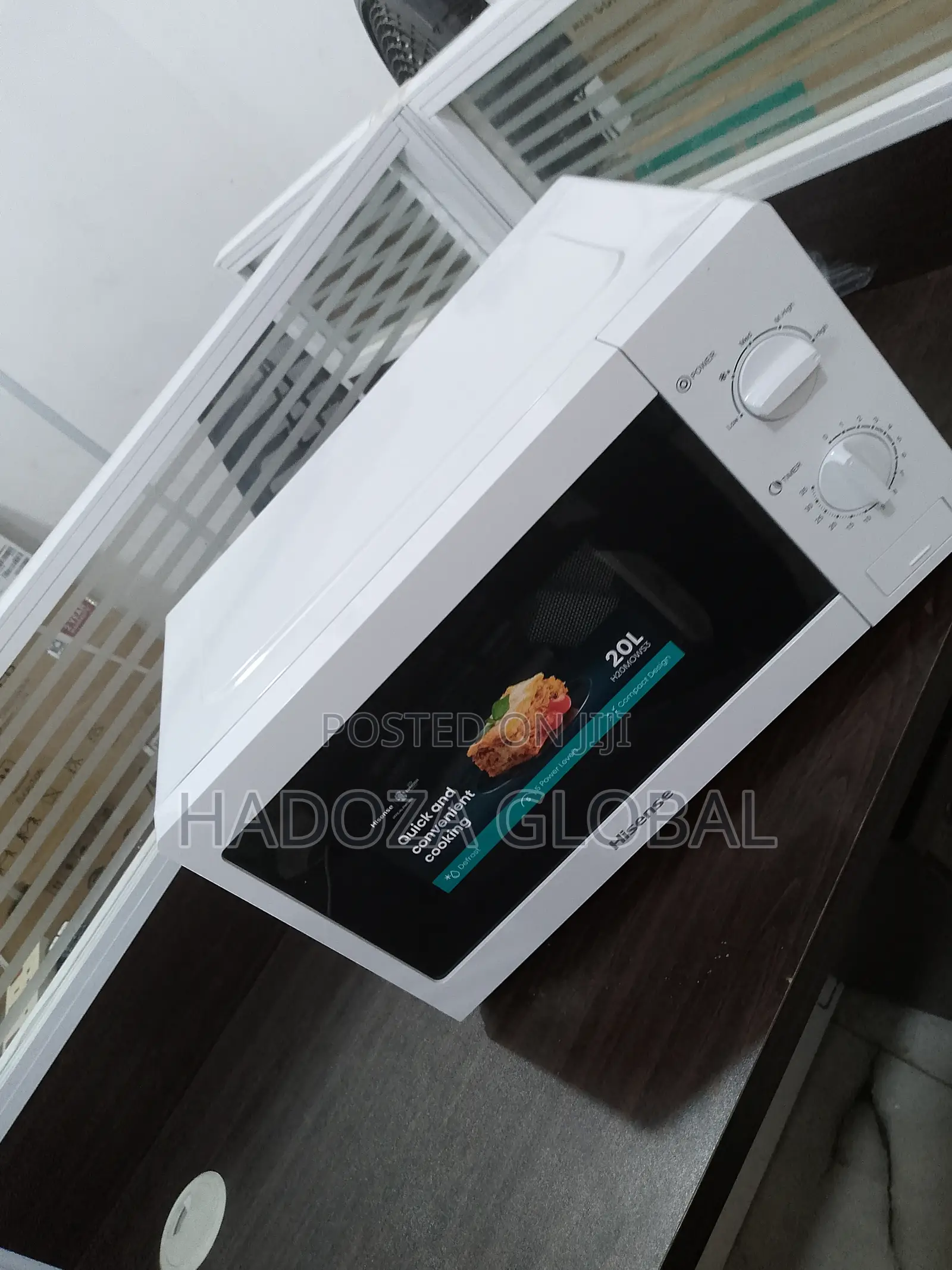 Modernd-Design Hisense 20liters Microwave