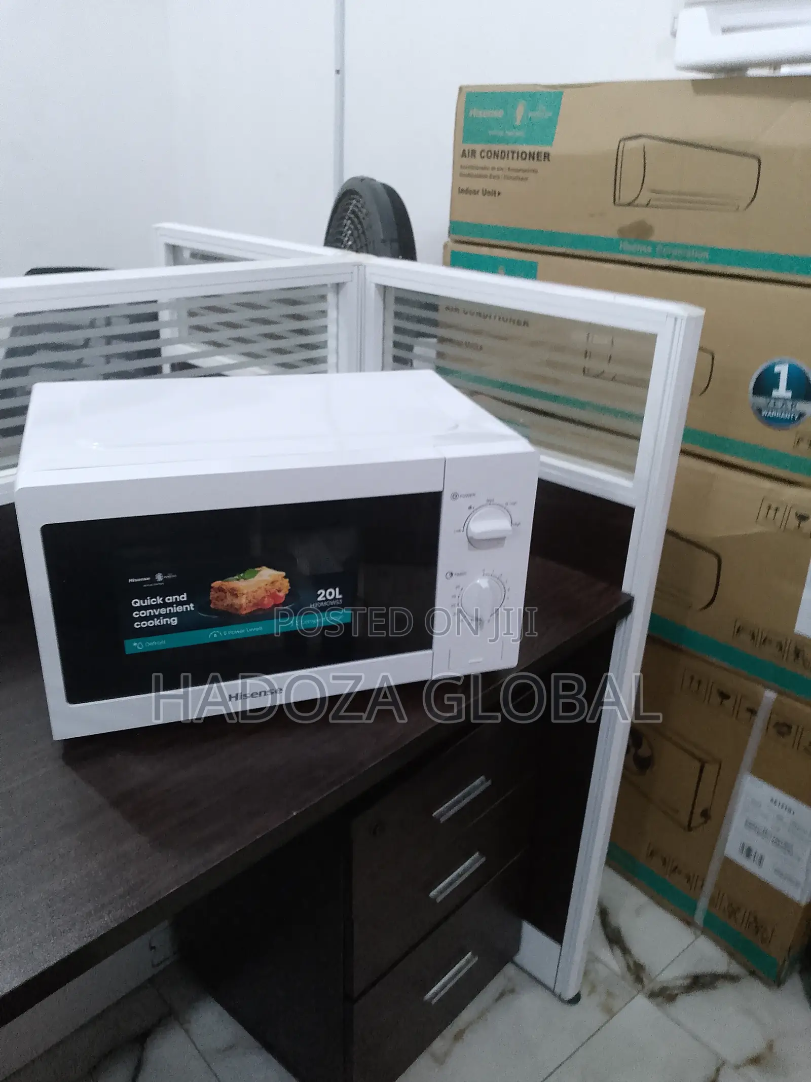 Durable Hisense 20 Liters Microwave
