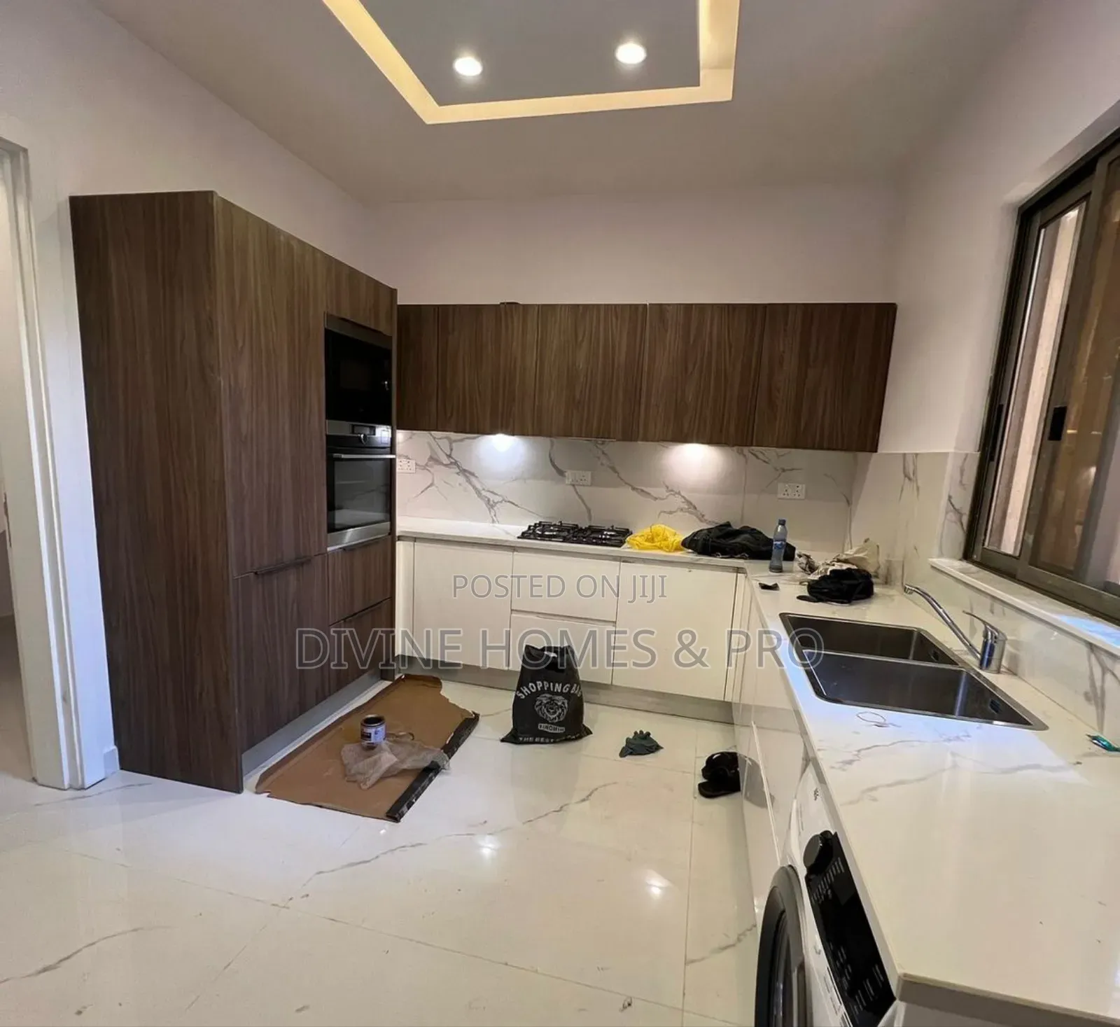 5bdrm Duplex in Wuse 2 for sale