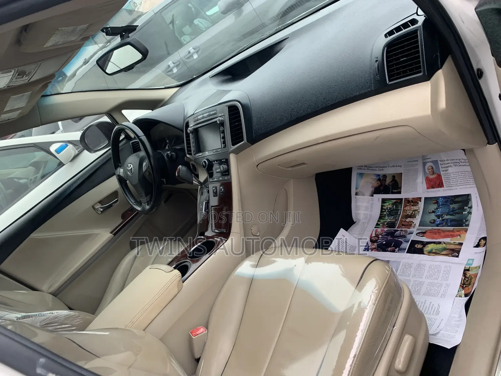 Toyota Venza V6 AWD 2011 White