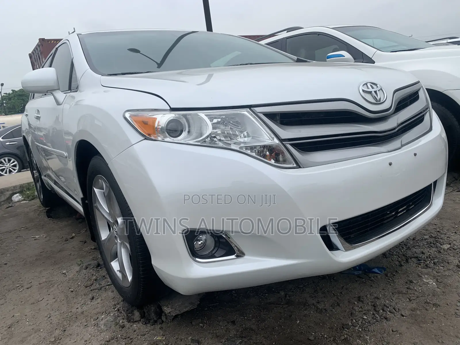 Toyota Venza V6 AWD 2011 White