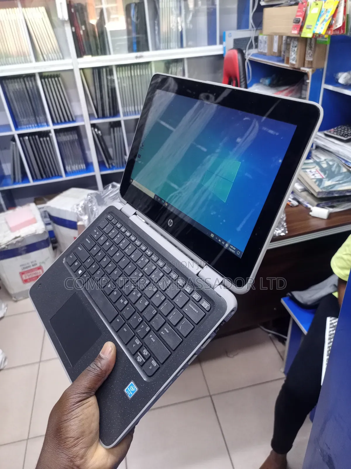 Laptop HP ProBook 11 X360 4GB Intel Pentium SSD 128GB