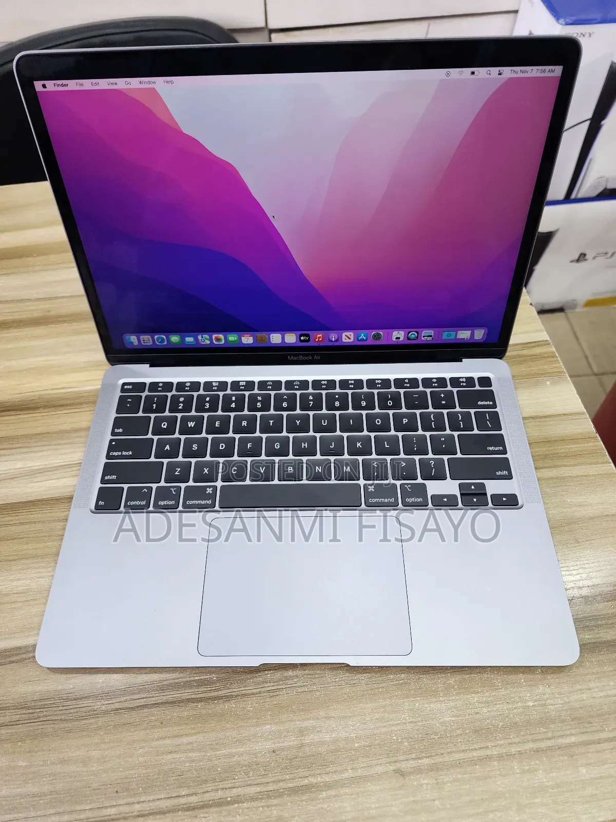Laptop Apple MacBook Air 2020 16GB Intel Core I5 SSD 72GB