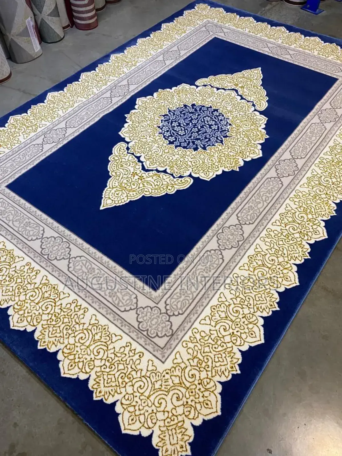 Super Quality Arrebian Center Rug Carpet Size 7/10