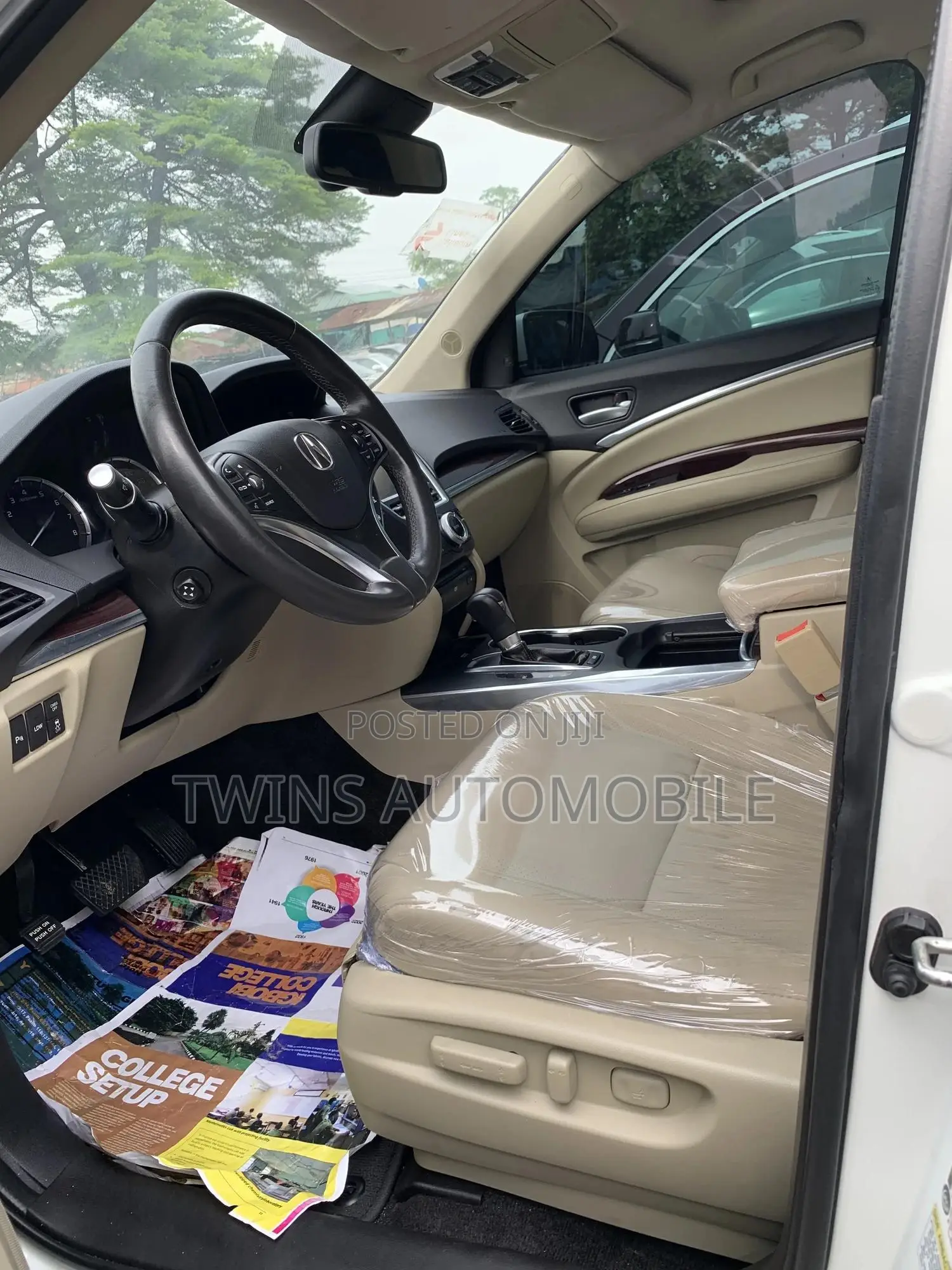 Acura MDX Advance and Entertainment Packages 4dr SUV (3.5L 6cyl 6A)
