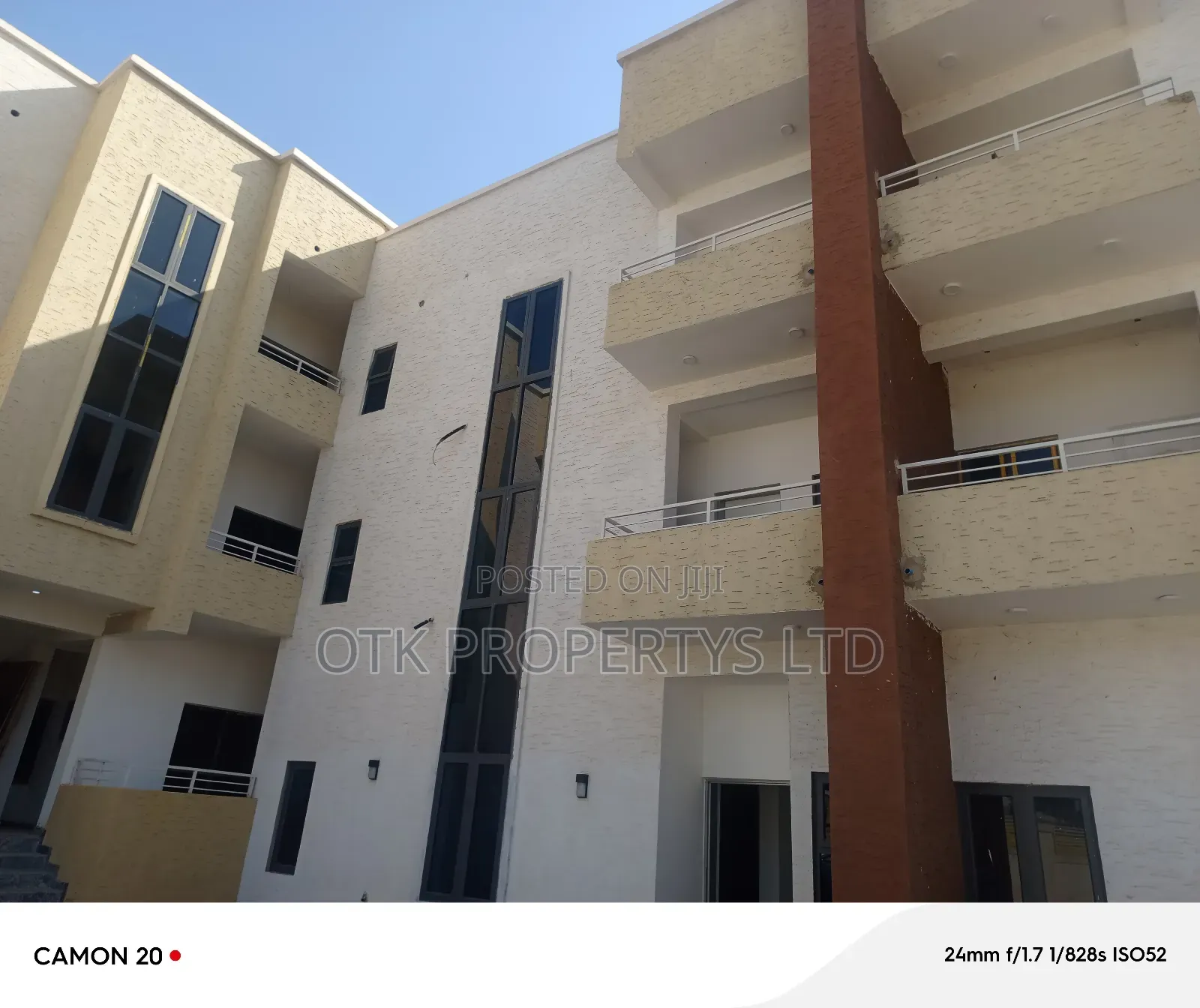 4bdrm Duplex in Jahi By Gilmore, for sale
