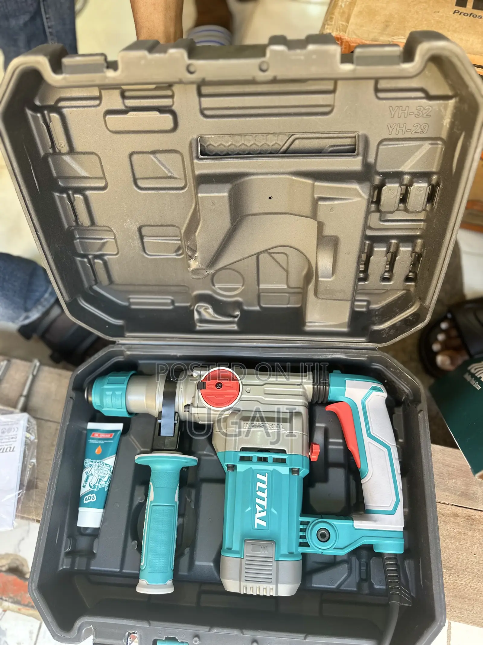 1500w Total Rotary Hammer