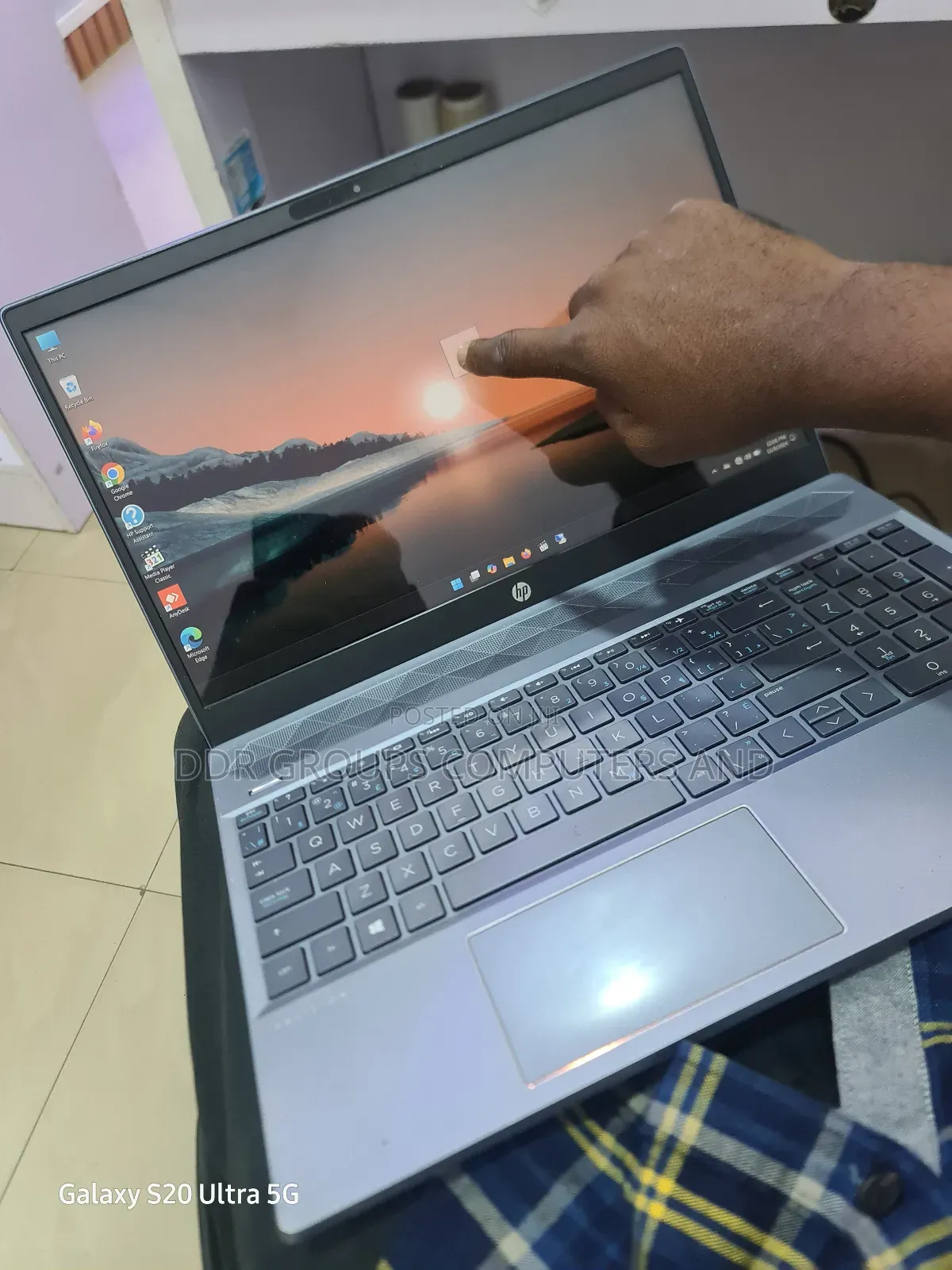 Laptop HP 15-Gw0023od Slim 12GB Intel Core I5 SSD 512GB