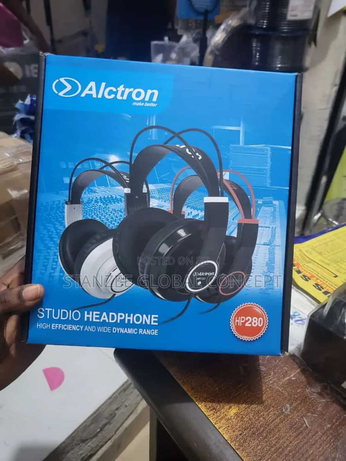 Alctron Hp280 Professional Studio Headphone for Recording,Dj Mixing