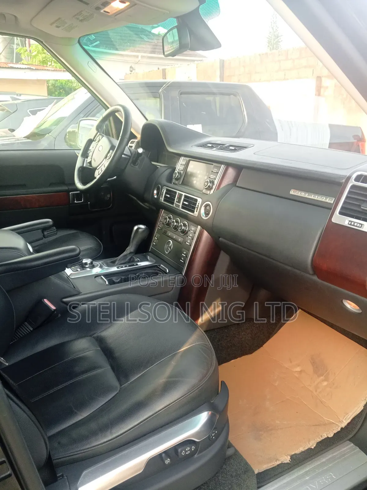 Land Rover Range Rover HSE 2011 Black