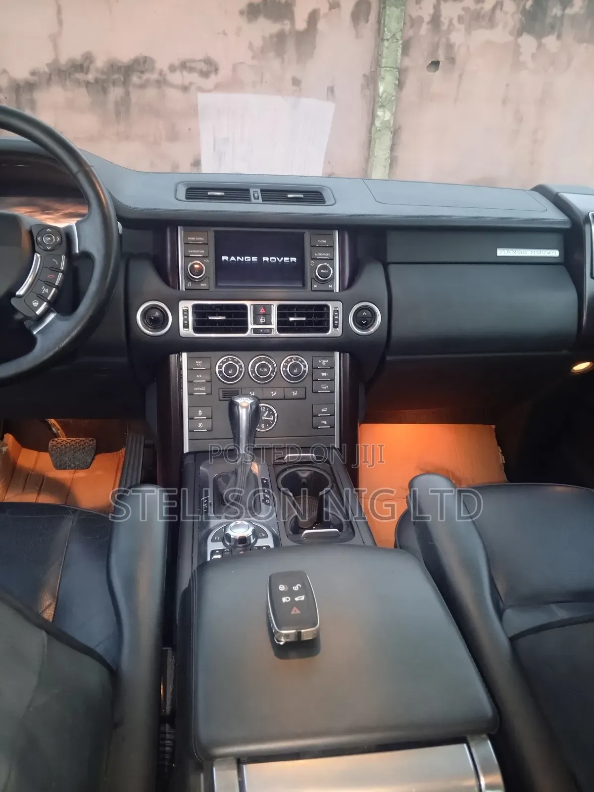 Land Rover Range Rover HSE 2011 Black