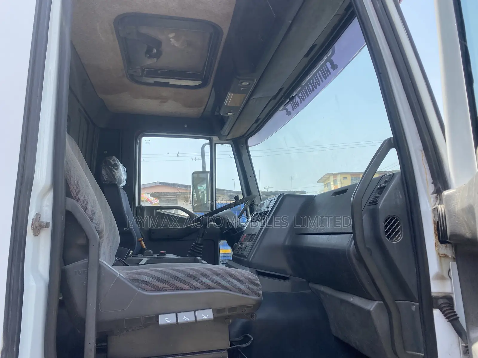 Iveco 35 Tons Hiab White