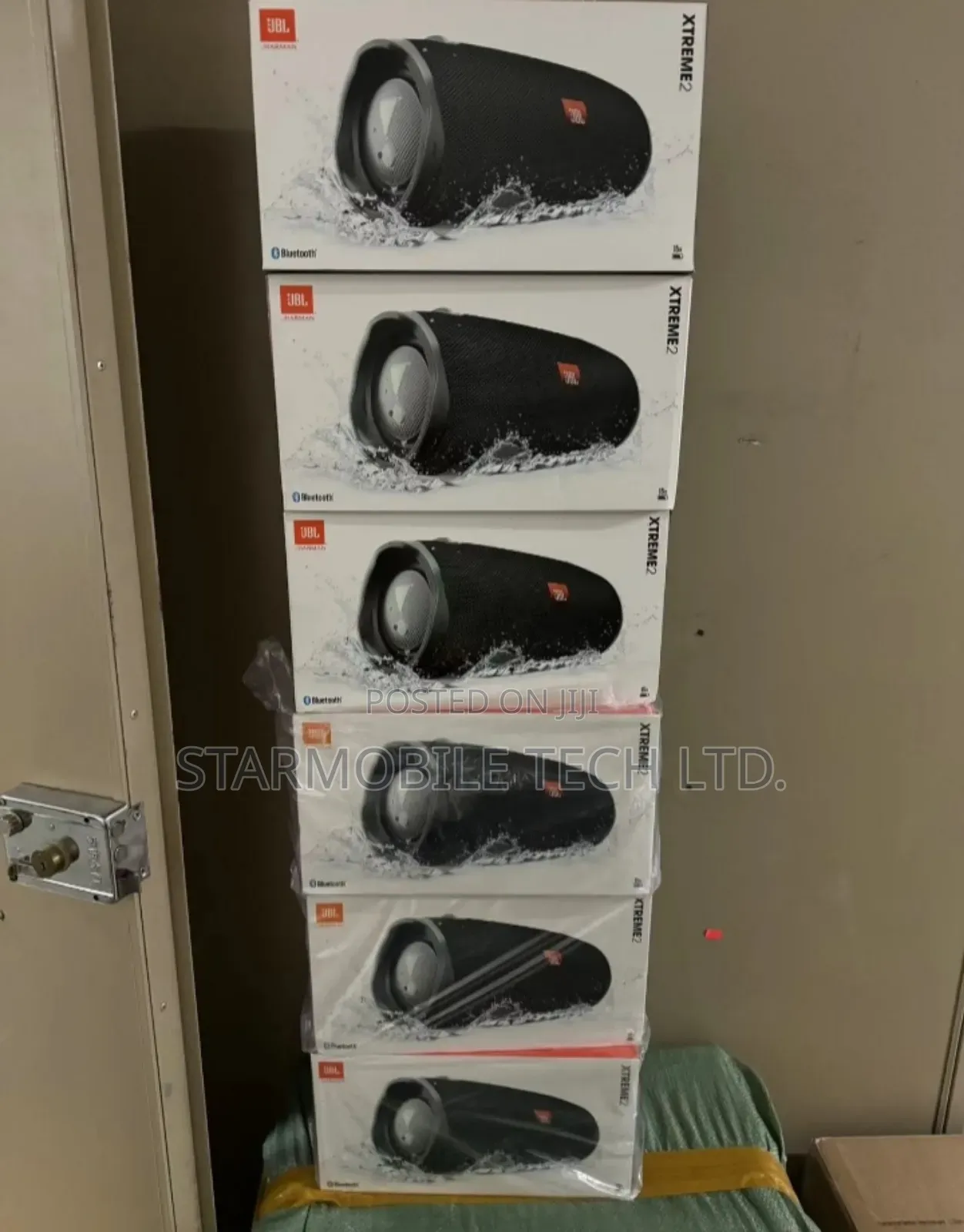 JBL Xtreme 2 Bluetooth Speaker