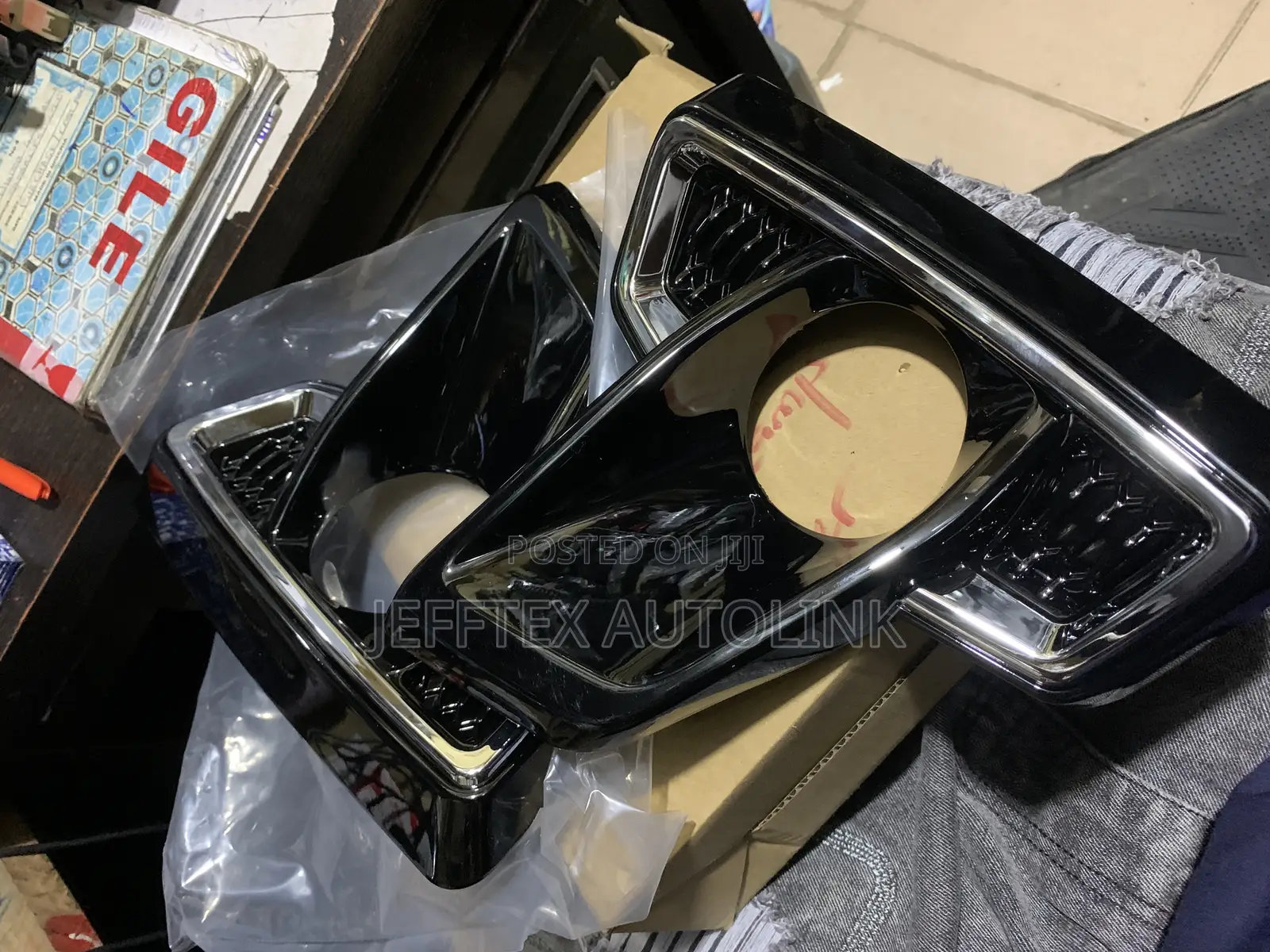 Foglamp Cover Hilux 2020 Tiger Face