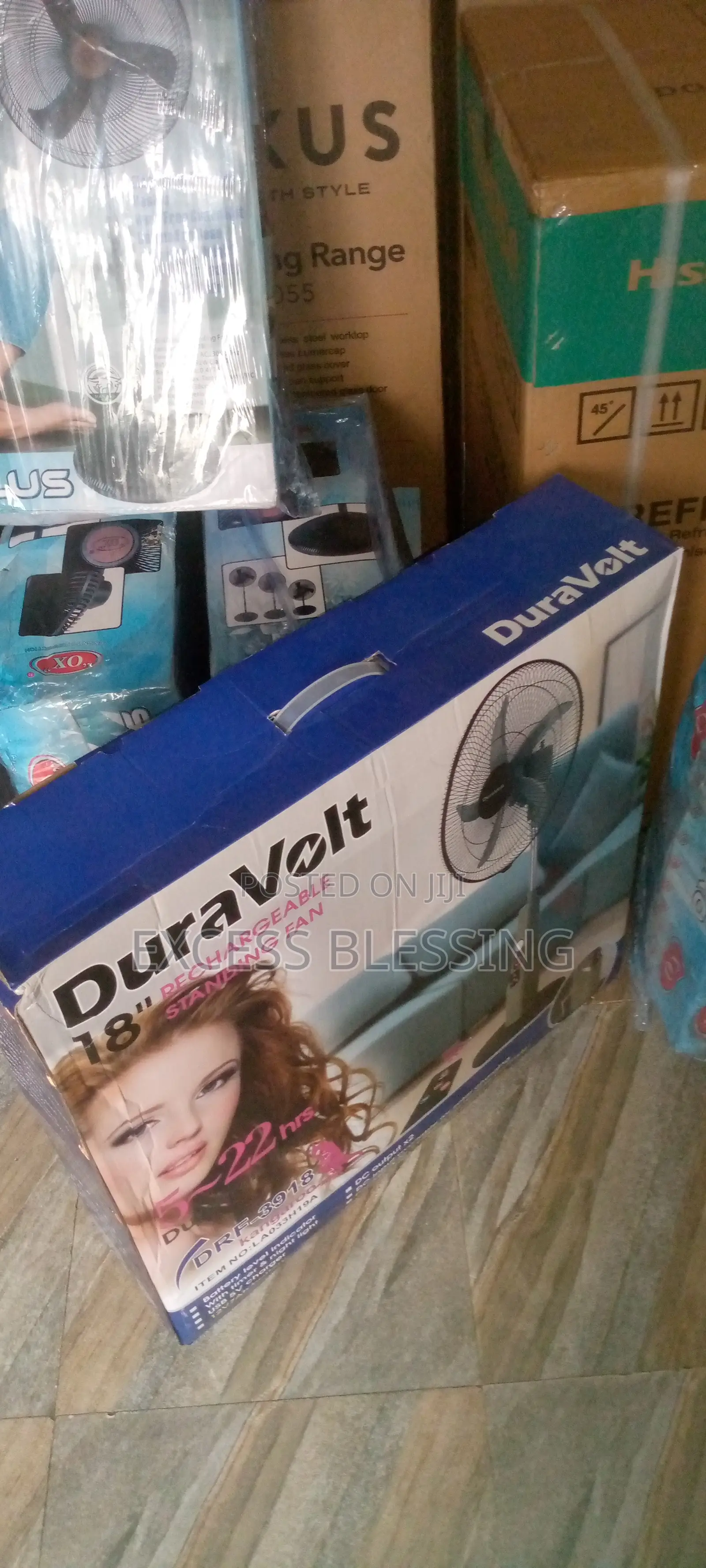 Quality 18" Rechargeable Duravolt Fan DRF-3918