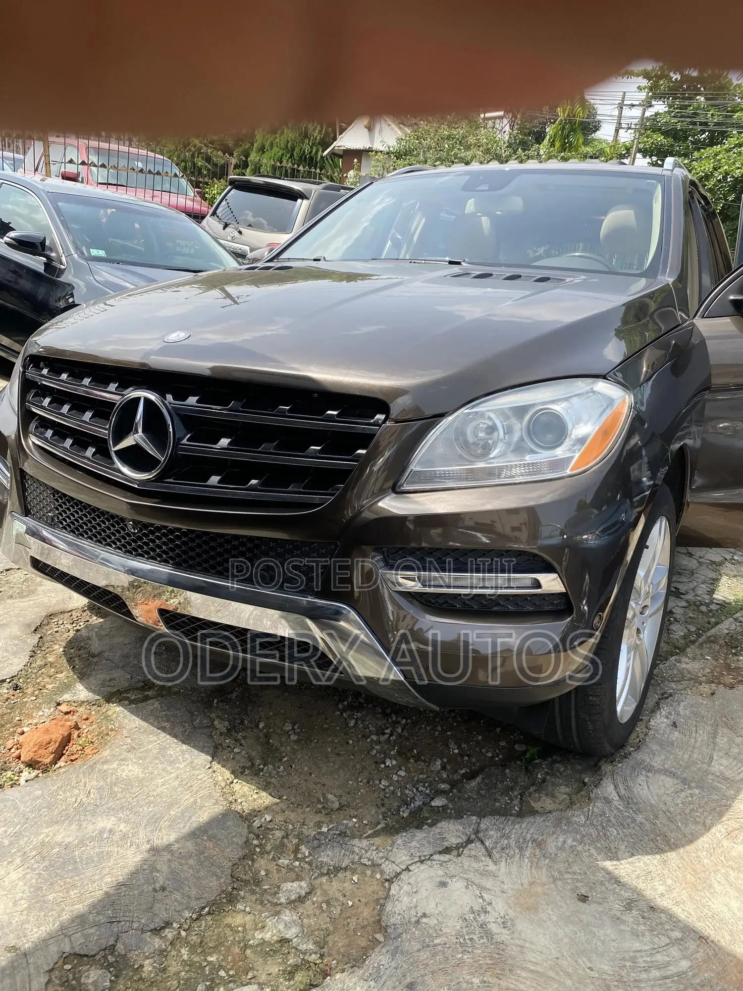 Mercedes-Benz M Class ML350 4dr SUV (3.5L 6cyl 7A) 2014 Brown
