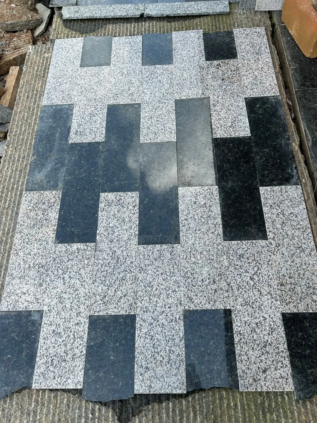 Green Pearl/Rosa Betta Tiles