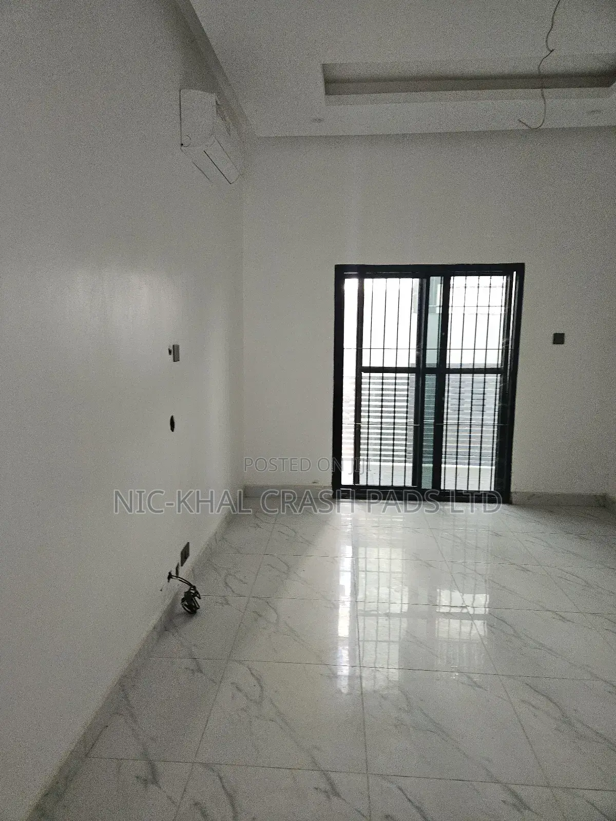 4bdrm Duplex in Jahi By Gilmor for rent