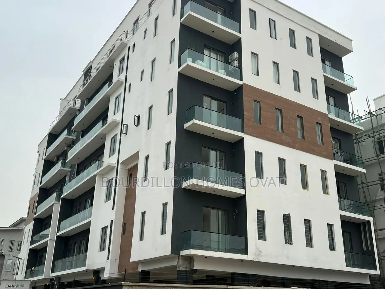 4bdrm Penthouse in Ikate for sale