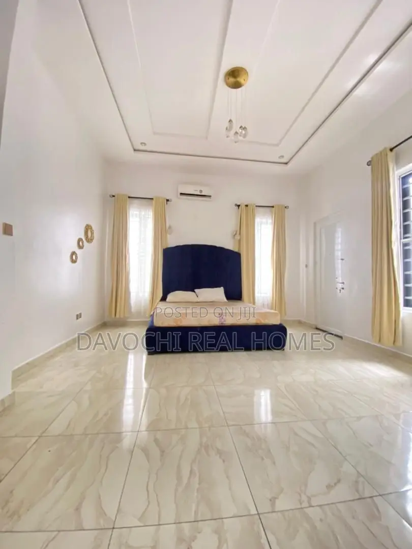 Furnished 4bdrm Apartment in Lekki Expressway for rent