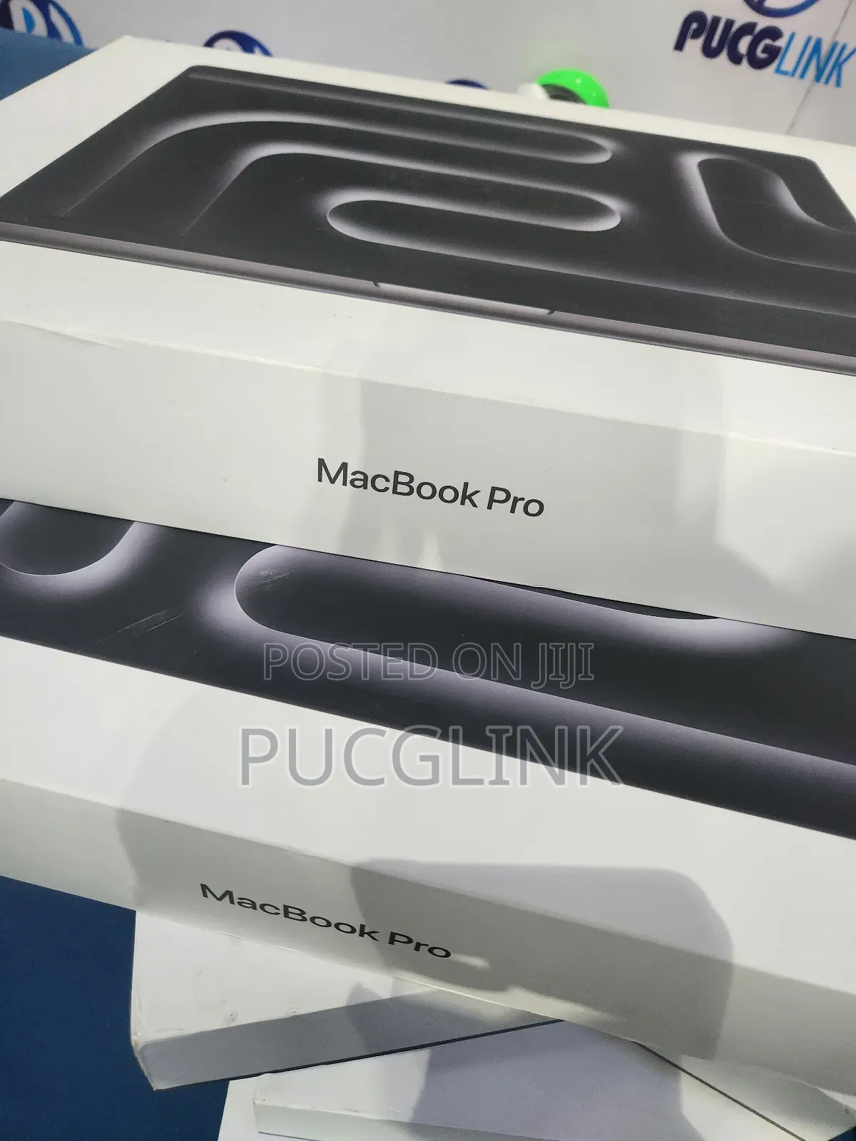 New Apple MacBook Pro 2023 M3 Pro 16-Inch 64GB Apple M3 Max SSD 2T