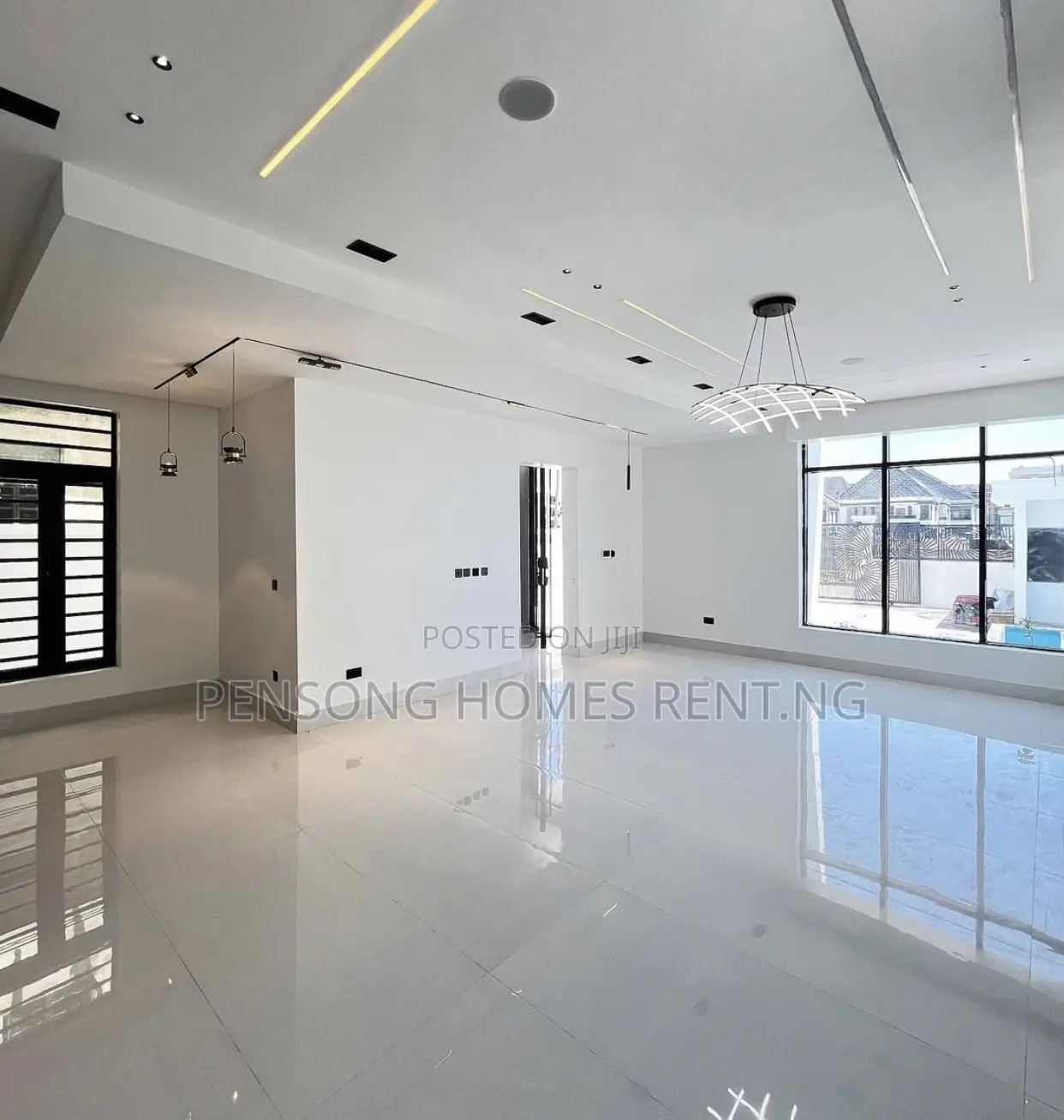 4bdrm Duplex in Lekki Phase 1 for rent