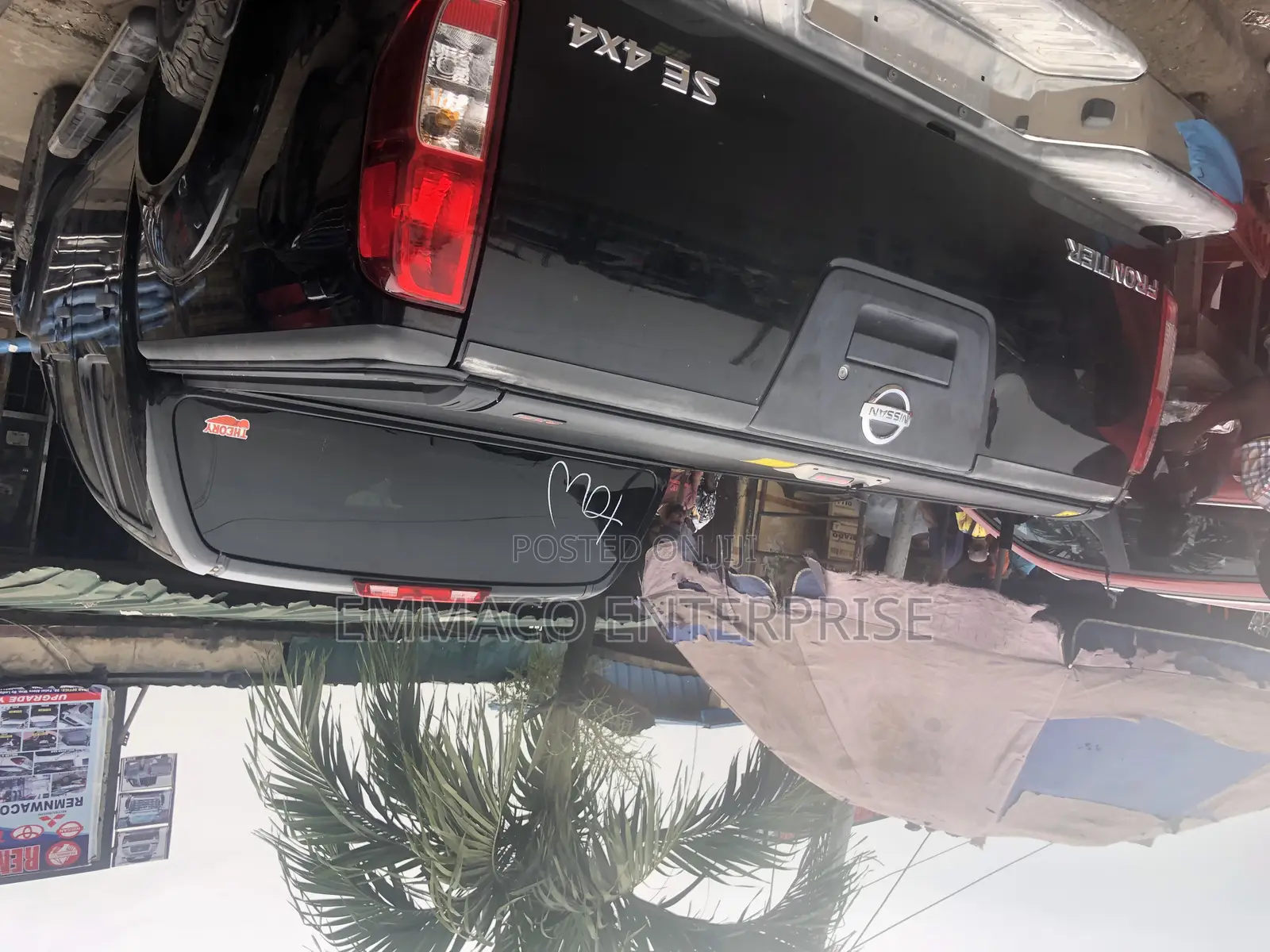 Rolling Booth Cover Nissan Frontier