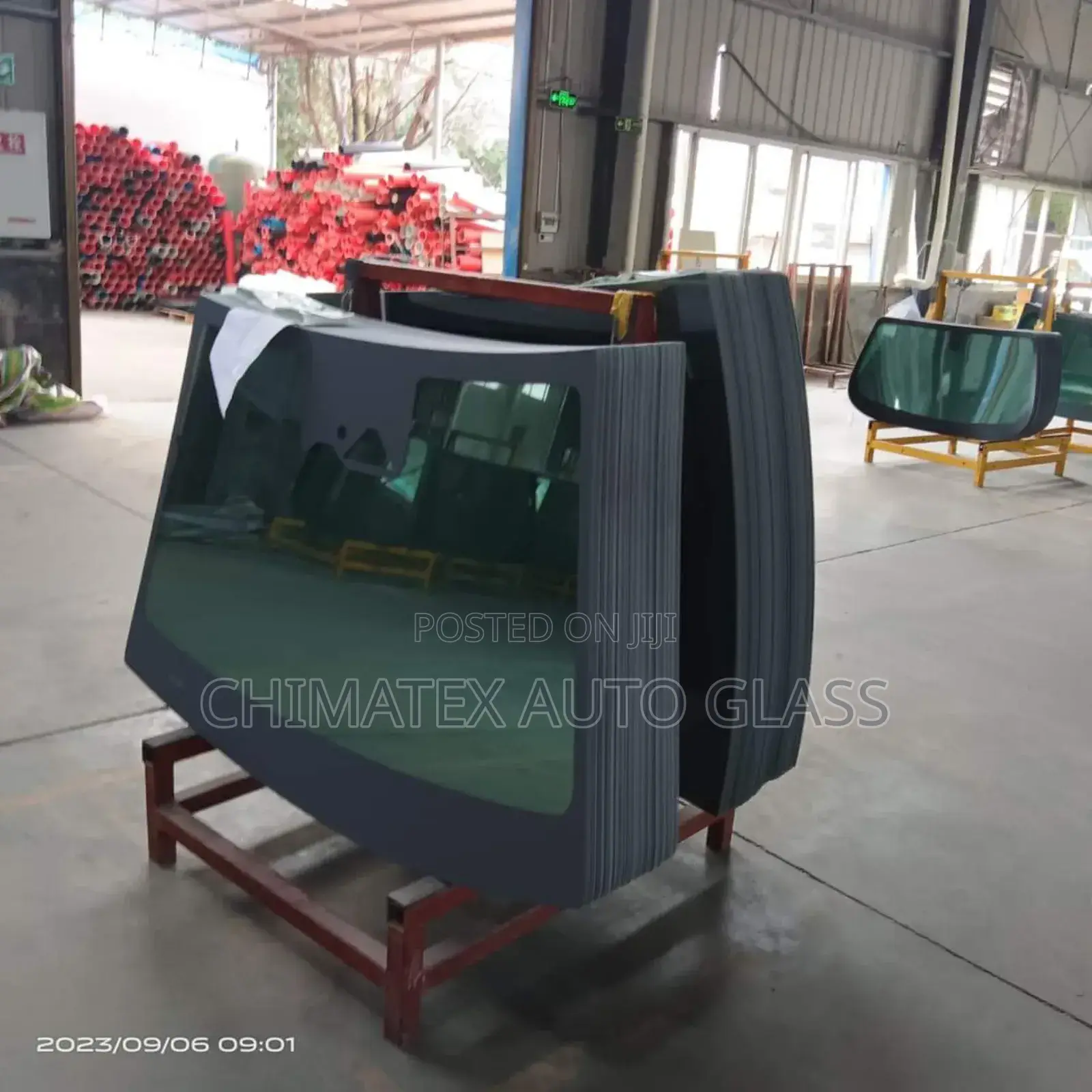 We Deliver and Install All Kinds of Windscreen Glass