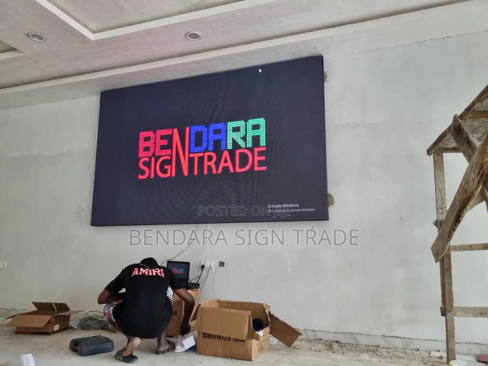 Television 9ft by 6ft Restaurant Screen