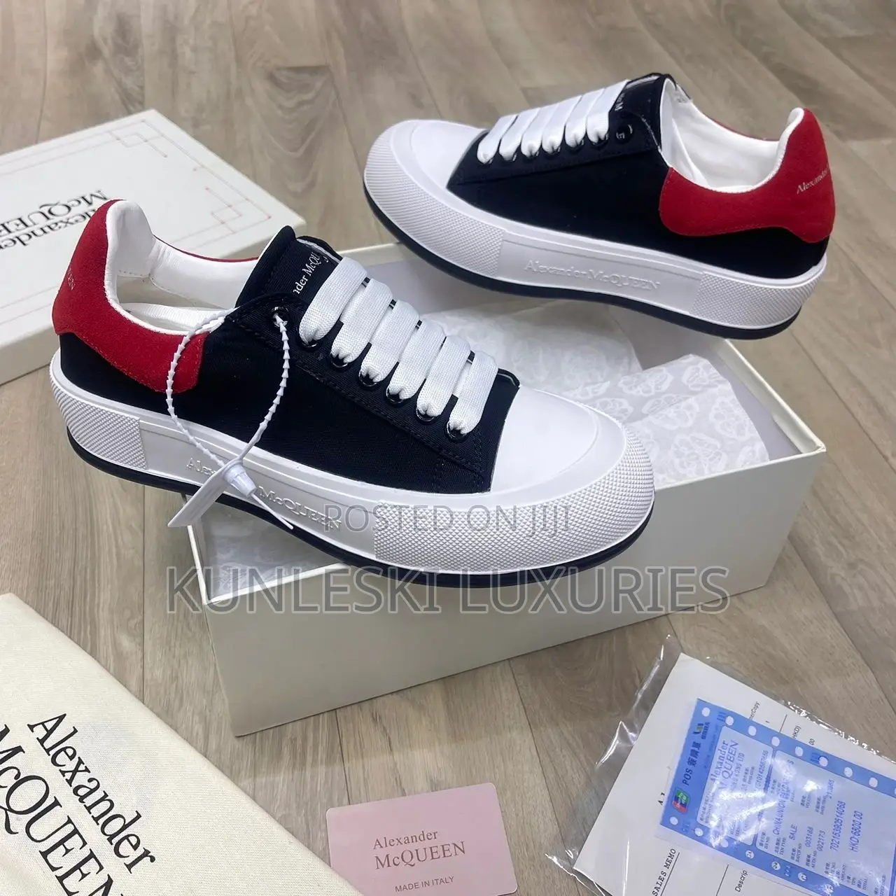 Original Alexander McQueen Mens Leather Sneakers Collections