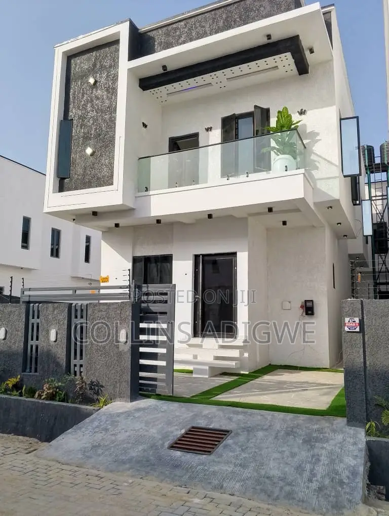 4bdrm Duplex in Call To Enter Estate for sale