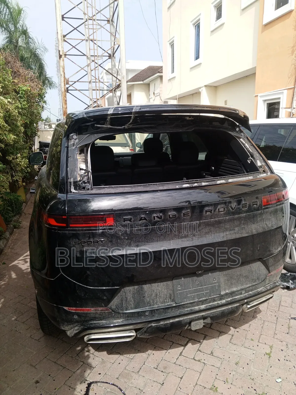 Renge Rover Sport Back Glass