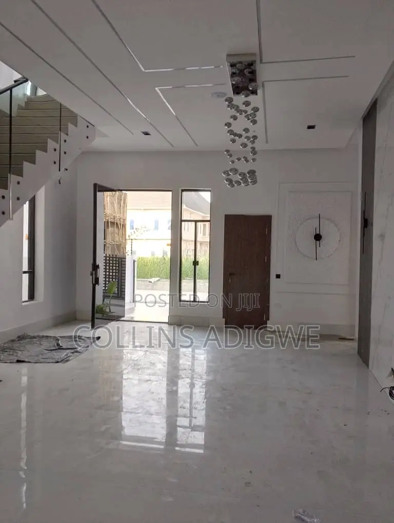 4bdrm Duplex in Ajah for sale