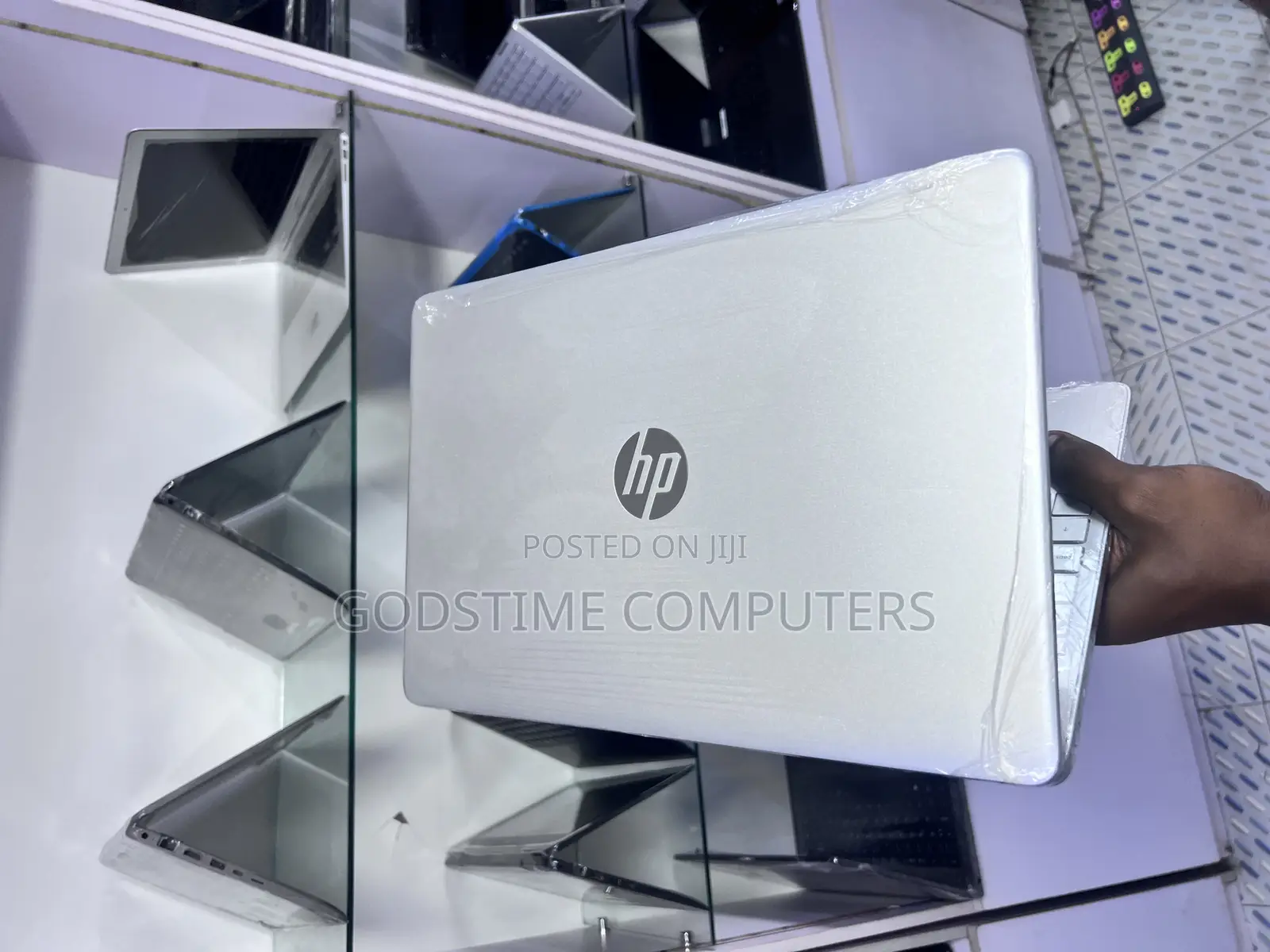 New Laptop HP 15 8GB Intel SSD 256GB