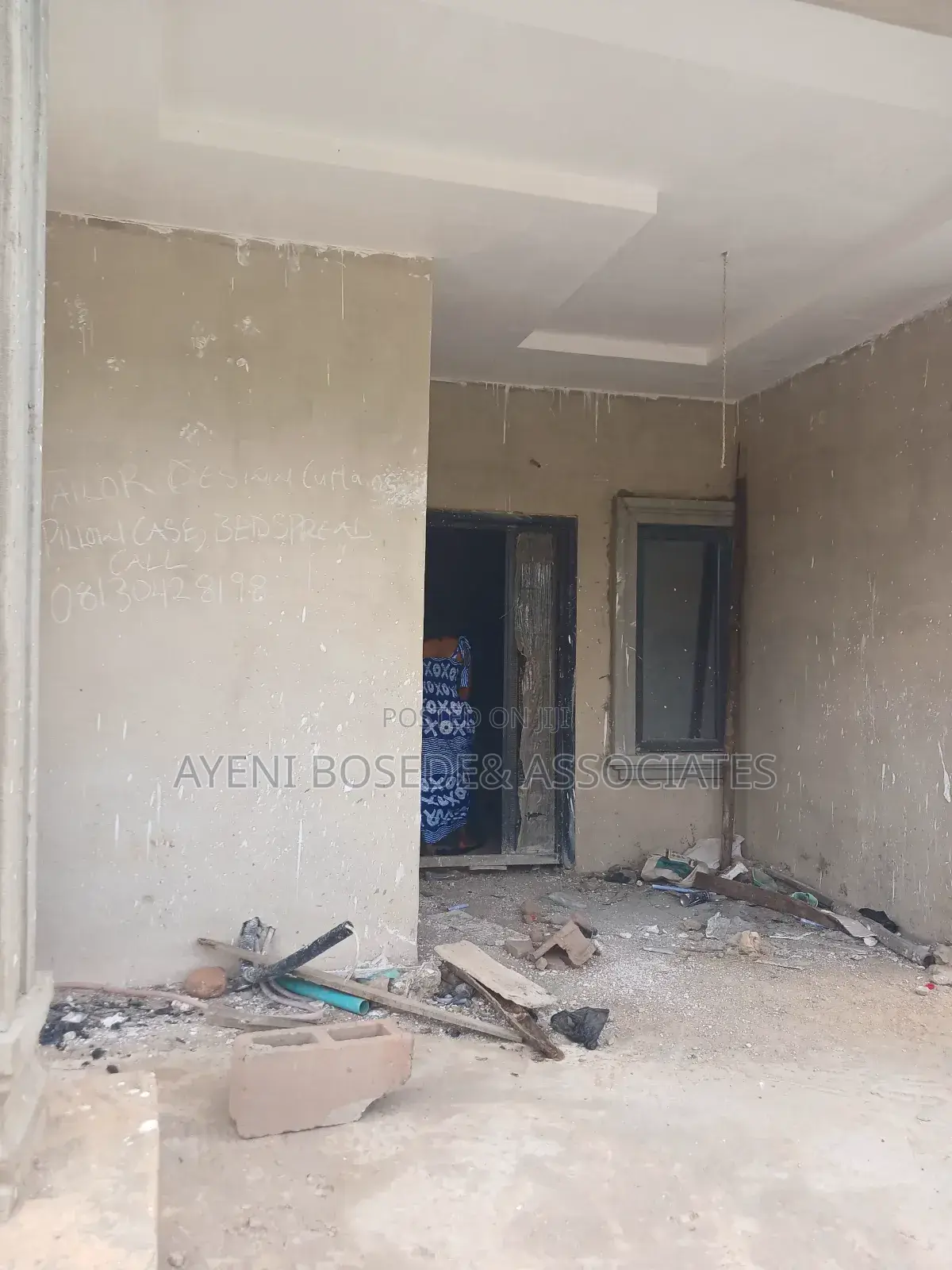 4bdrm Bungalow in City Of David, Obafemi-Owode for sale