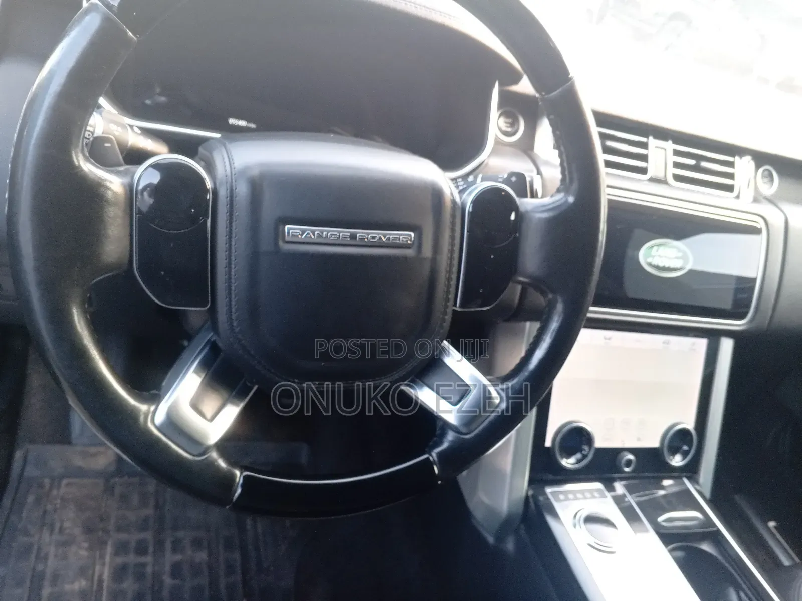 Land Rover Range Rover Vogue 2019 Black