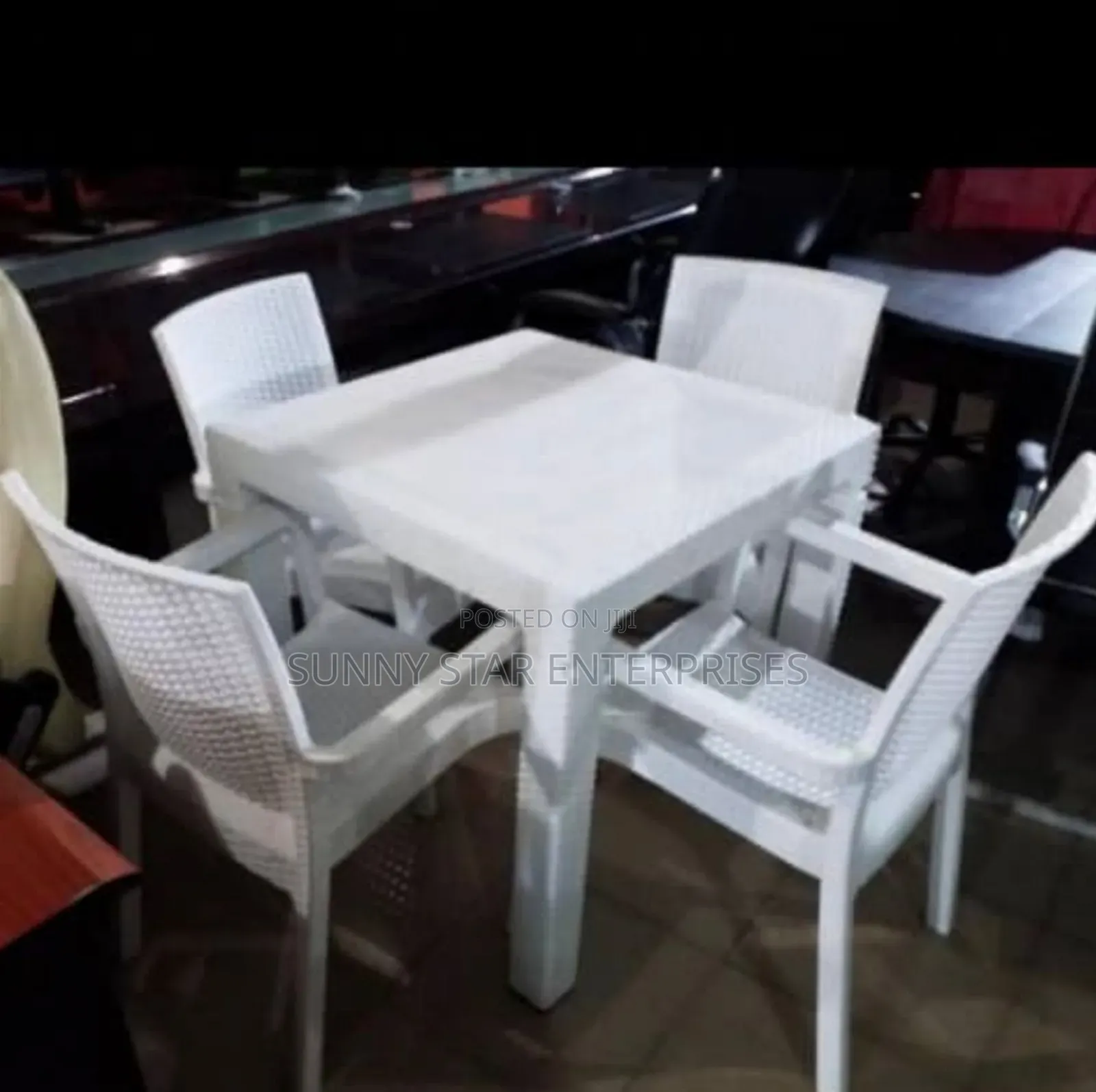 High Quality Executive Chair for Restaurants, Bars and Home