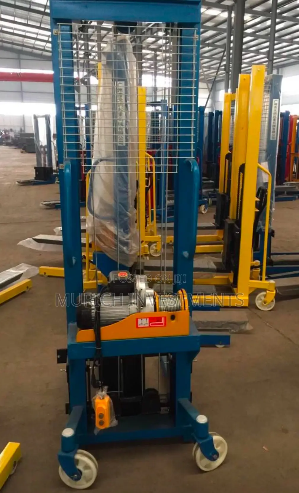 2ton Electric Pallet Stacker Forklift With Electric Hoist