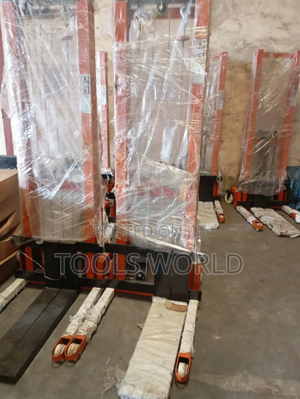 2ton X 1.6m Electric Pallet Stacker Forklift With Hoist