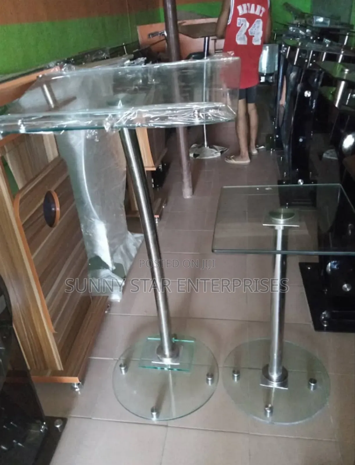 High Quality Thick Glass Single Pole Pulpit for Church