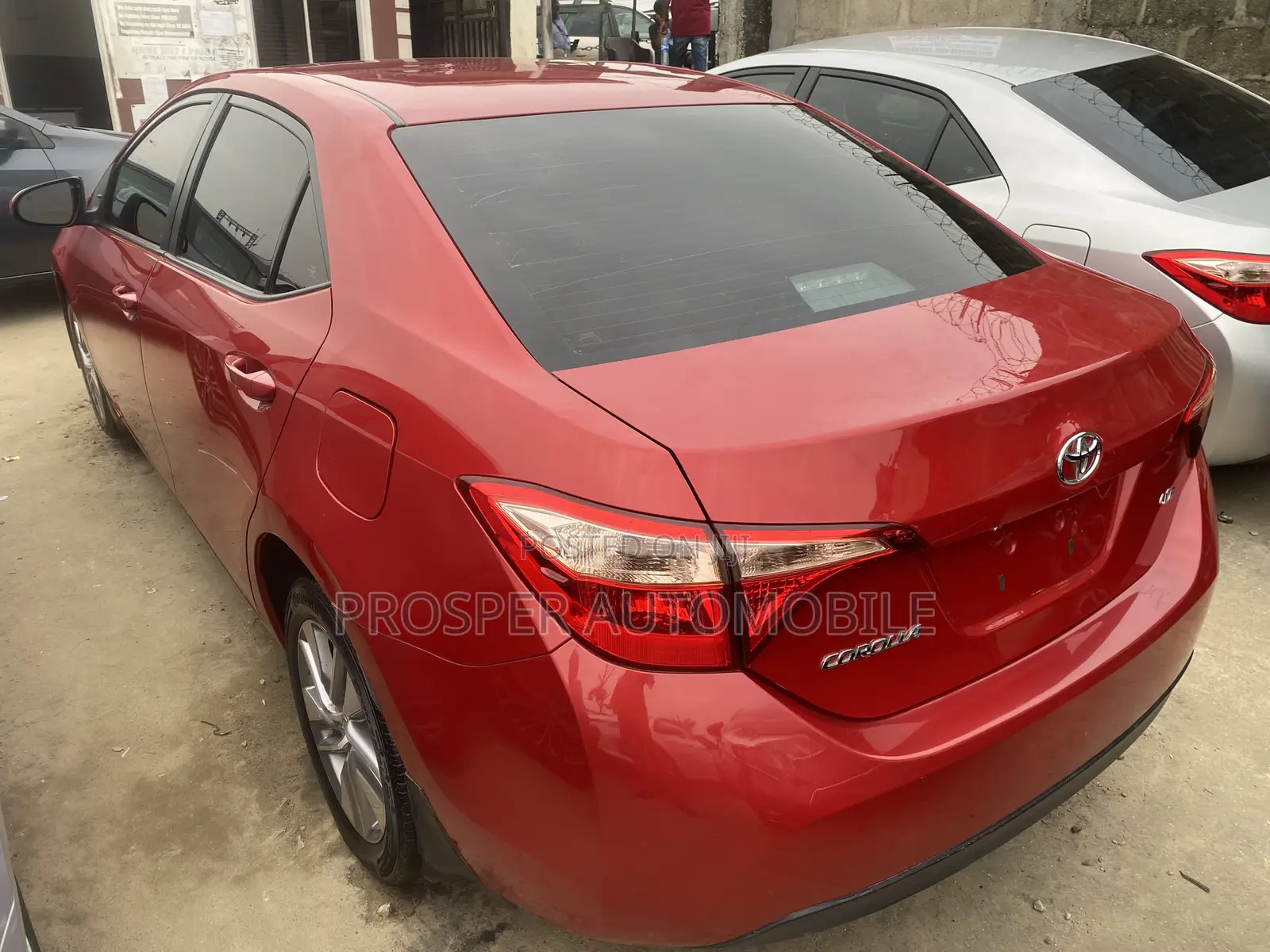 Toyota Corolla 2017 Red