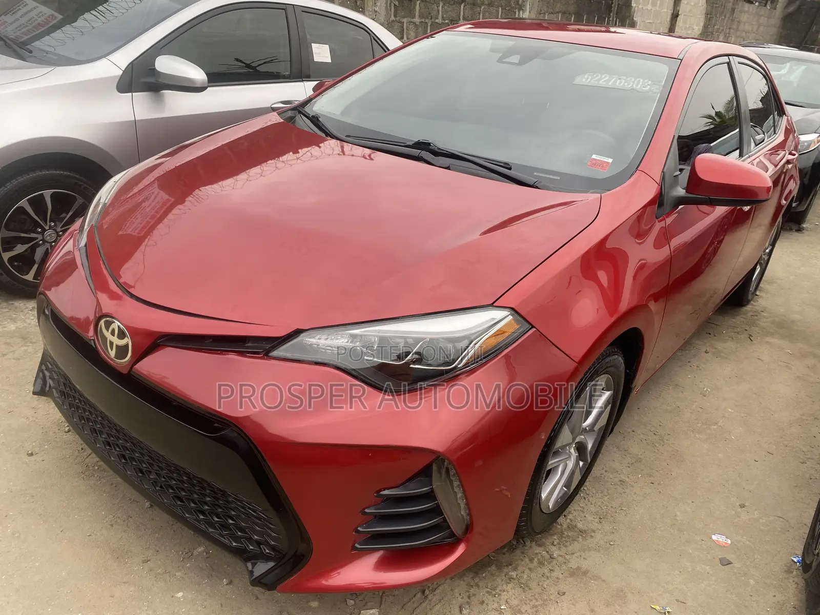 Toyota Corolla 2017 Red