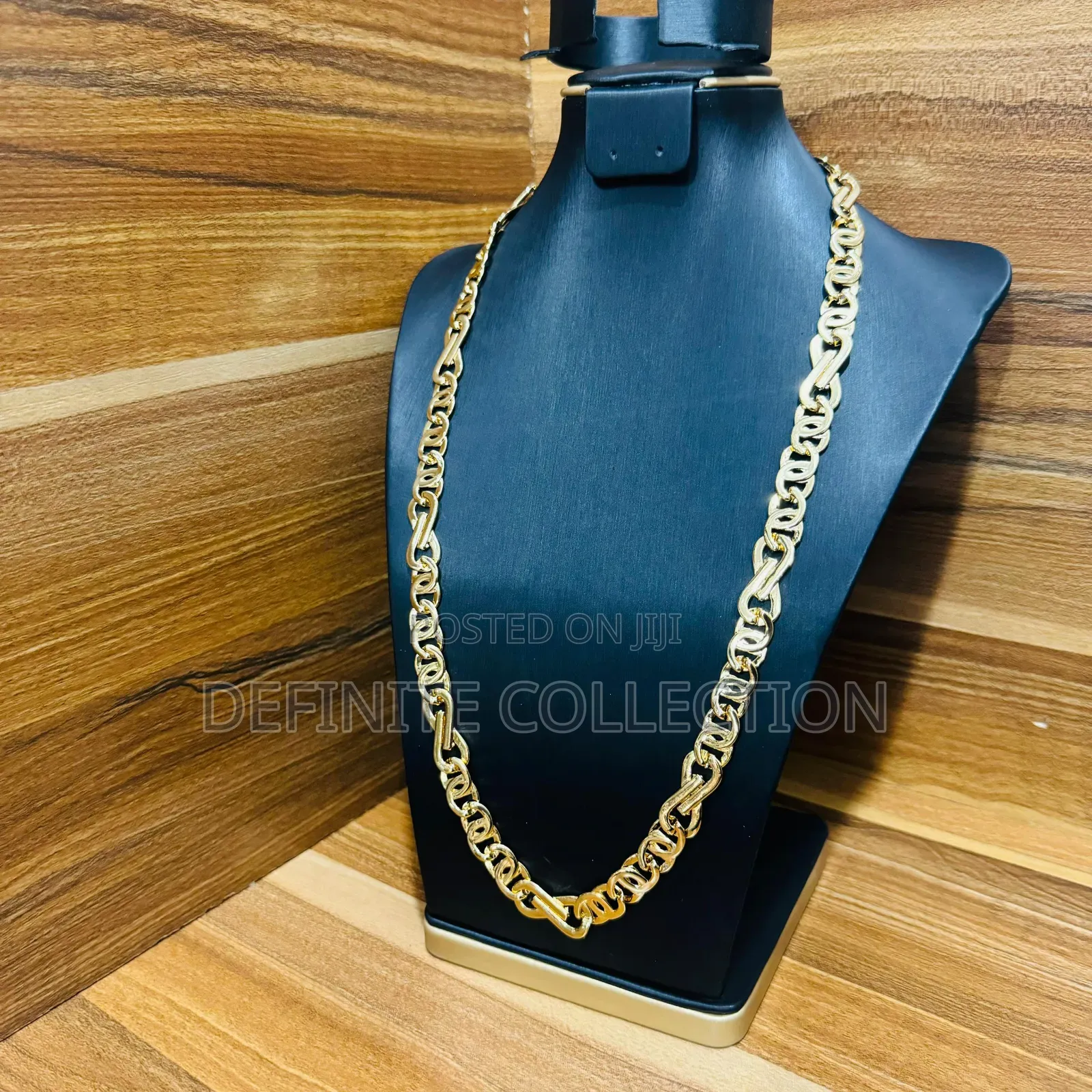 Top Quality NECKLACE