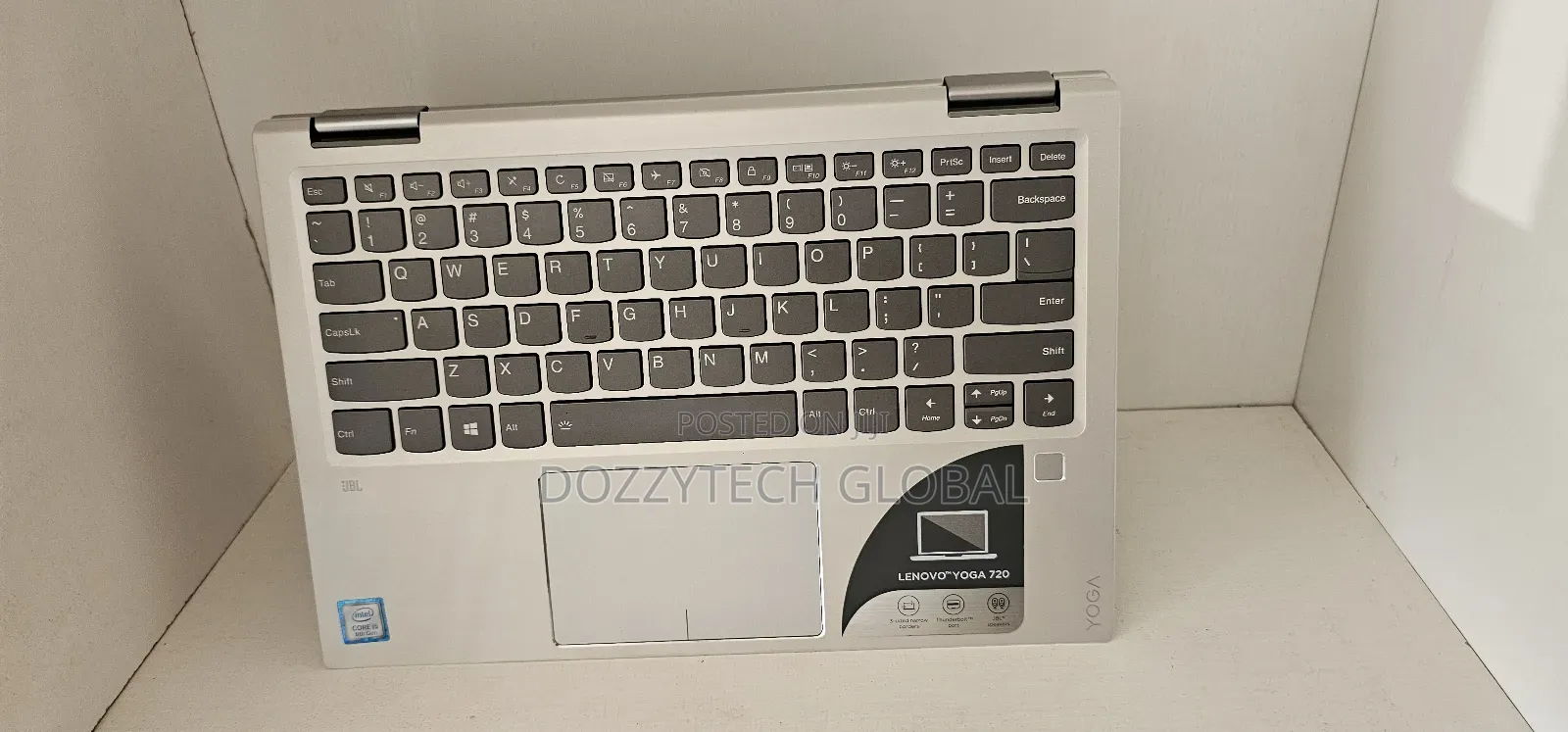 Laptop Lenovo Yoga 710 8GB Intel Core I5 SSD 256GB