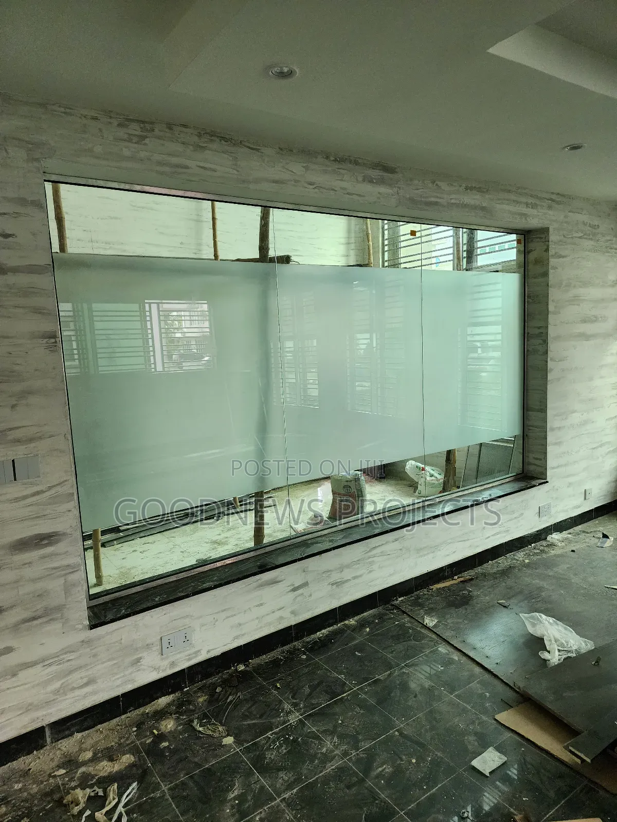 Sitting Room Glass Partition