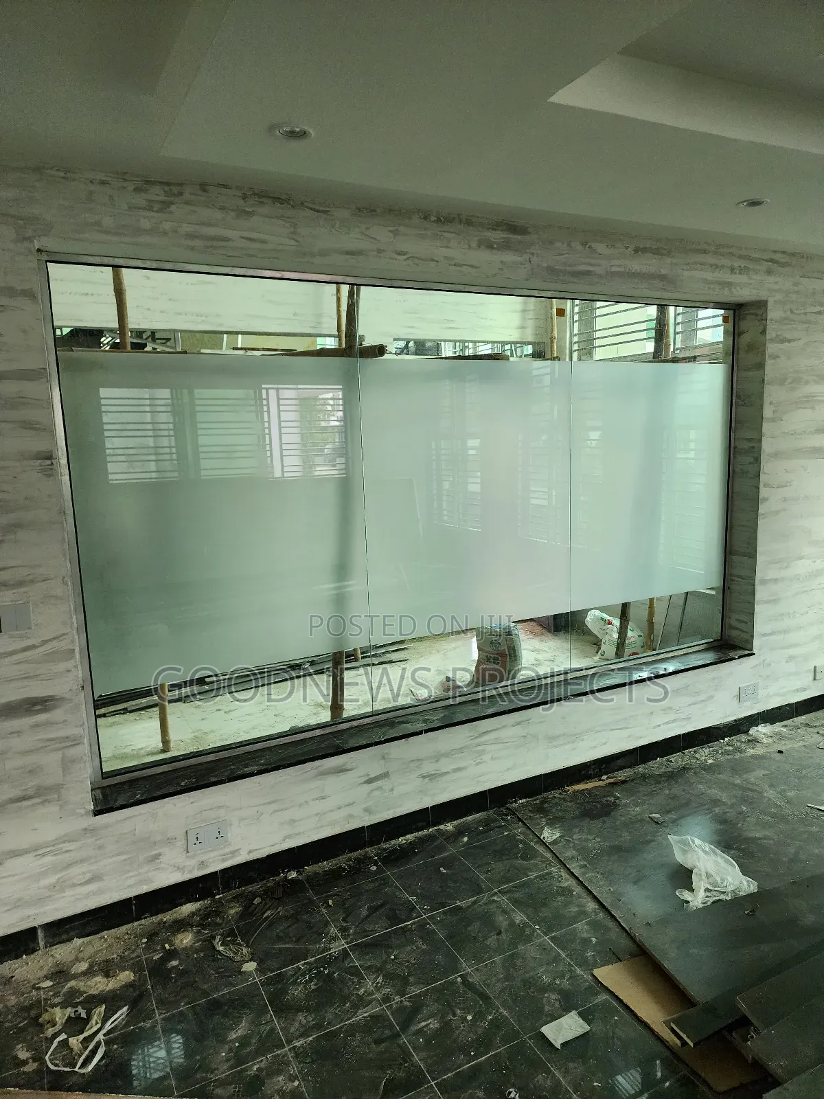 Sitting Room Glass Partition