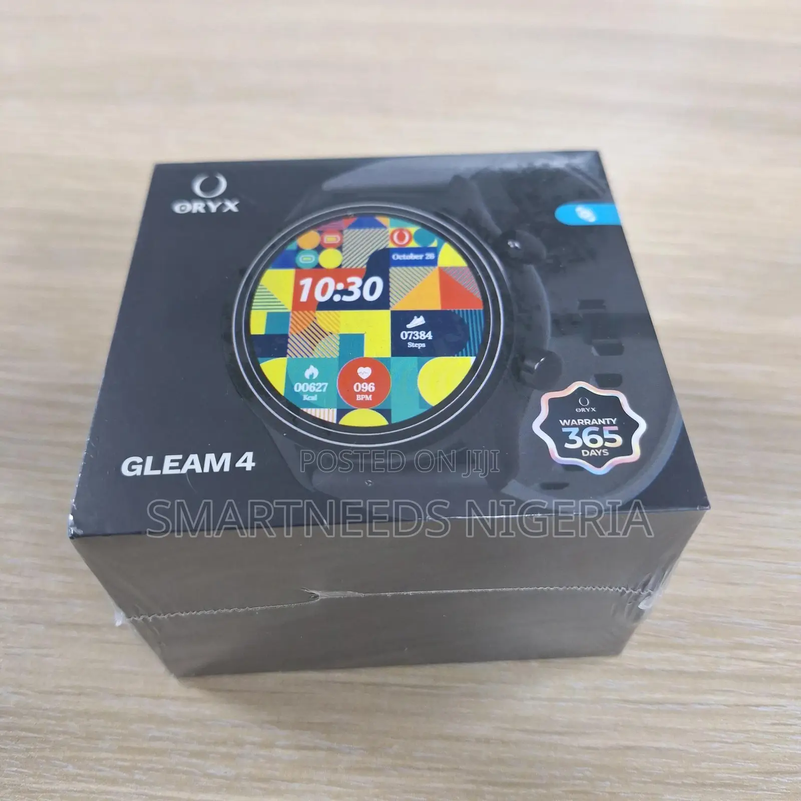 Oryx Gleam 4 Smart Watch 1.36 Amoled Screen - Bluetooth Call