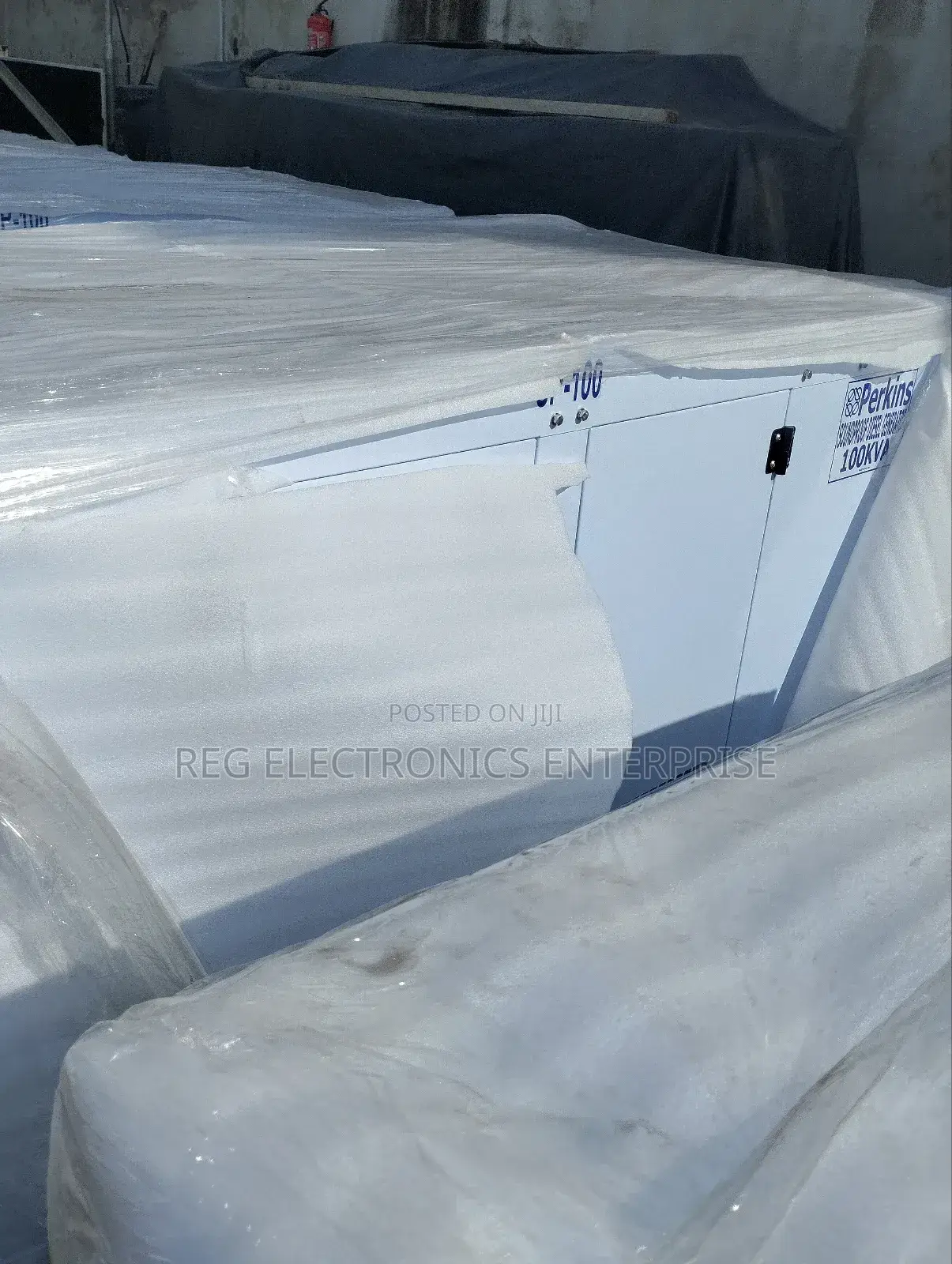 100 Kva Perkins Soundproof Generator Sets Diesel