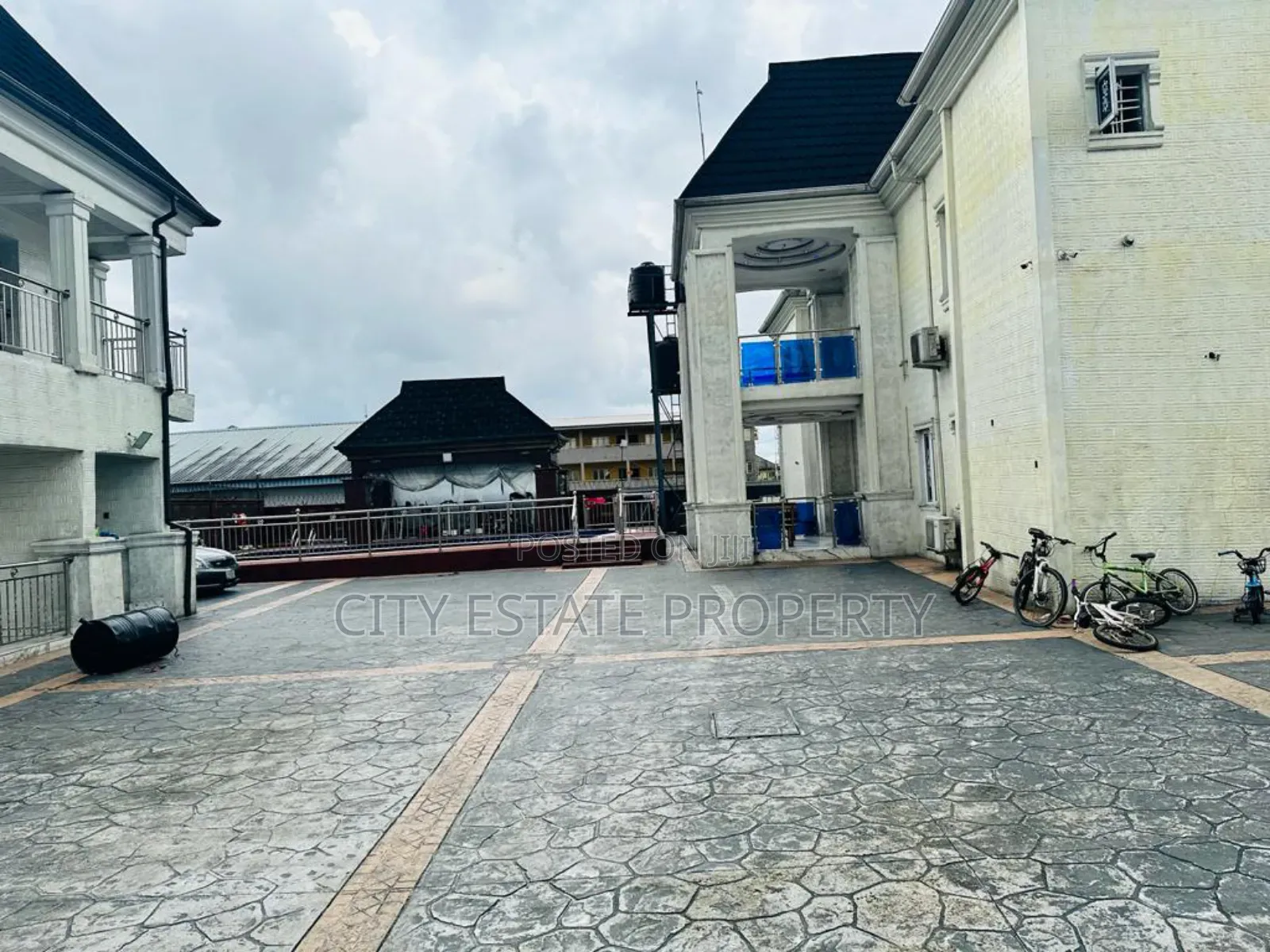 Furnished 6bdrm Mansion in Gra Phase 3, Port-Harcourt for sale